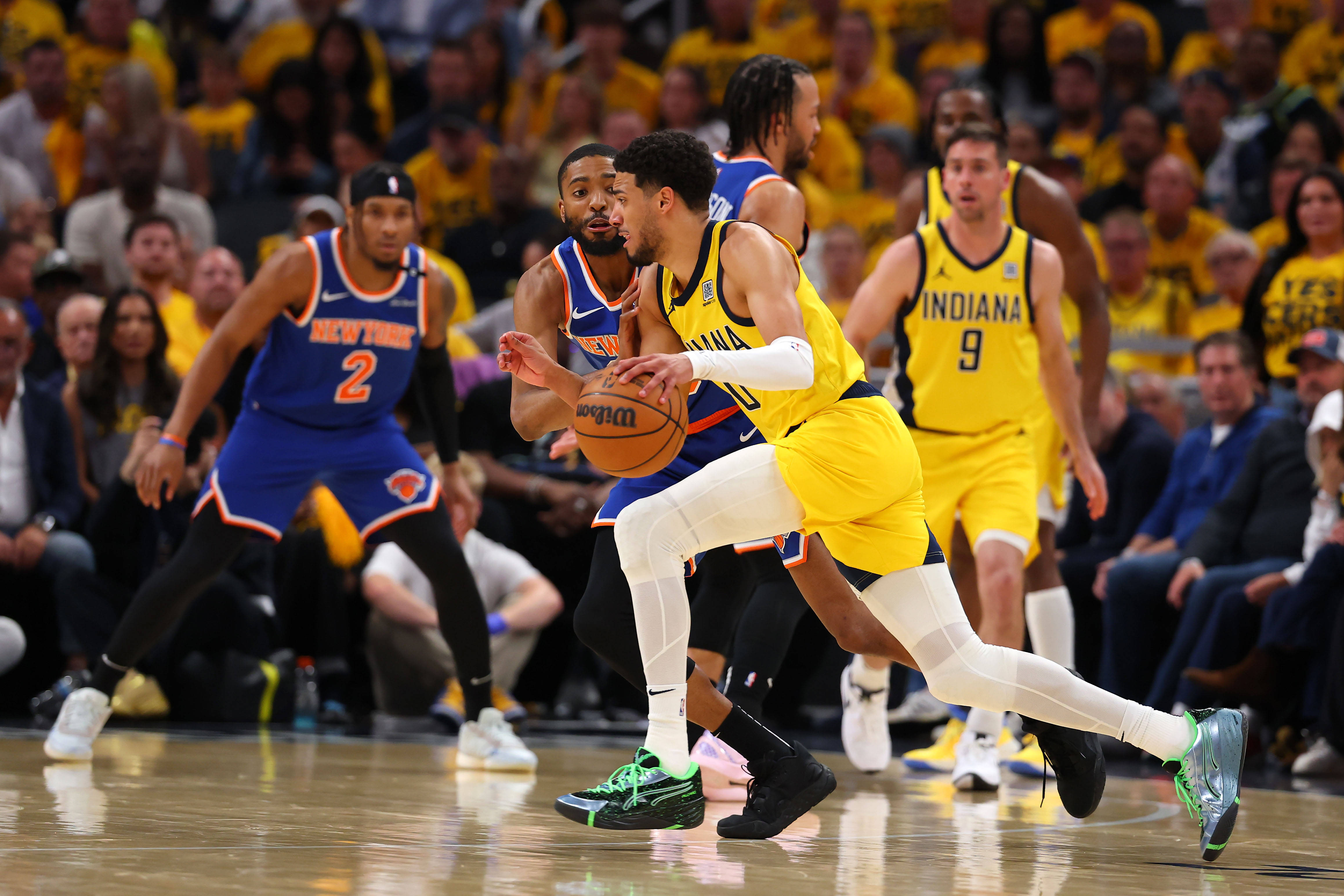 包含尼斯发布备战花絮，赛后主帅复盘，NBA常规赛任务艰巨，数据趋势出现新变化的词条-九游app下载